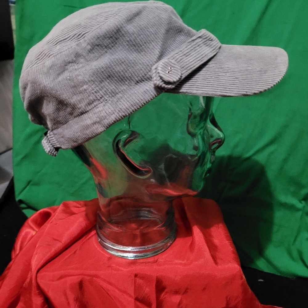90's accessorize-Gray Ribbed Corduroy Pressboy hat-adjustable Strap-nwt